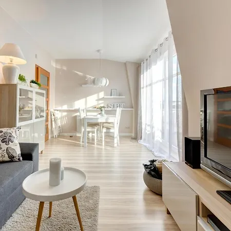 Apartment Dom & House - Parkur *