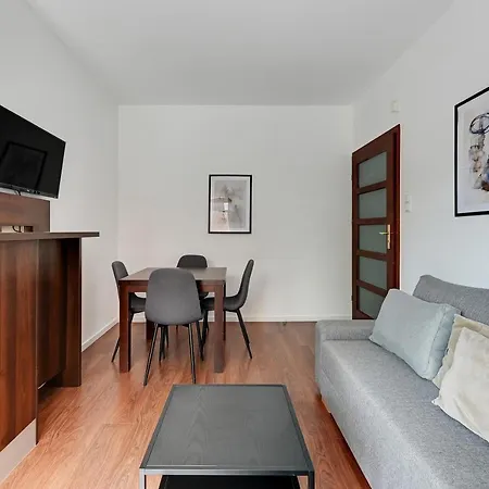 Apartment Dom & House - Parkur *