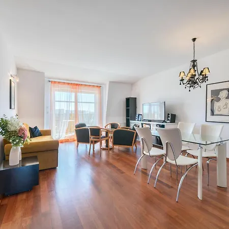 Dom & House - Parkur